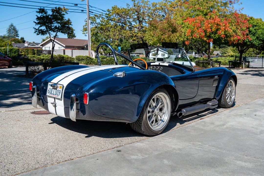 Shelby Cobra Replica - Image 6 of 31