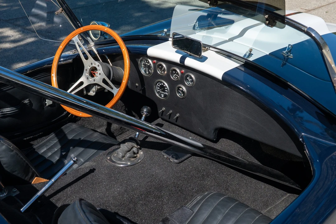 Shelby Cobra Replica - Image 31 of 31