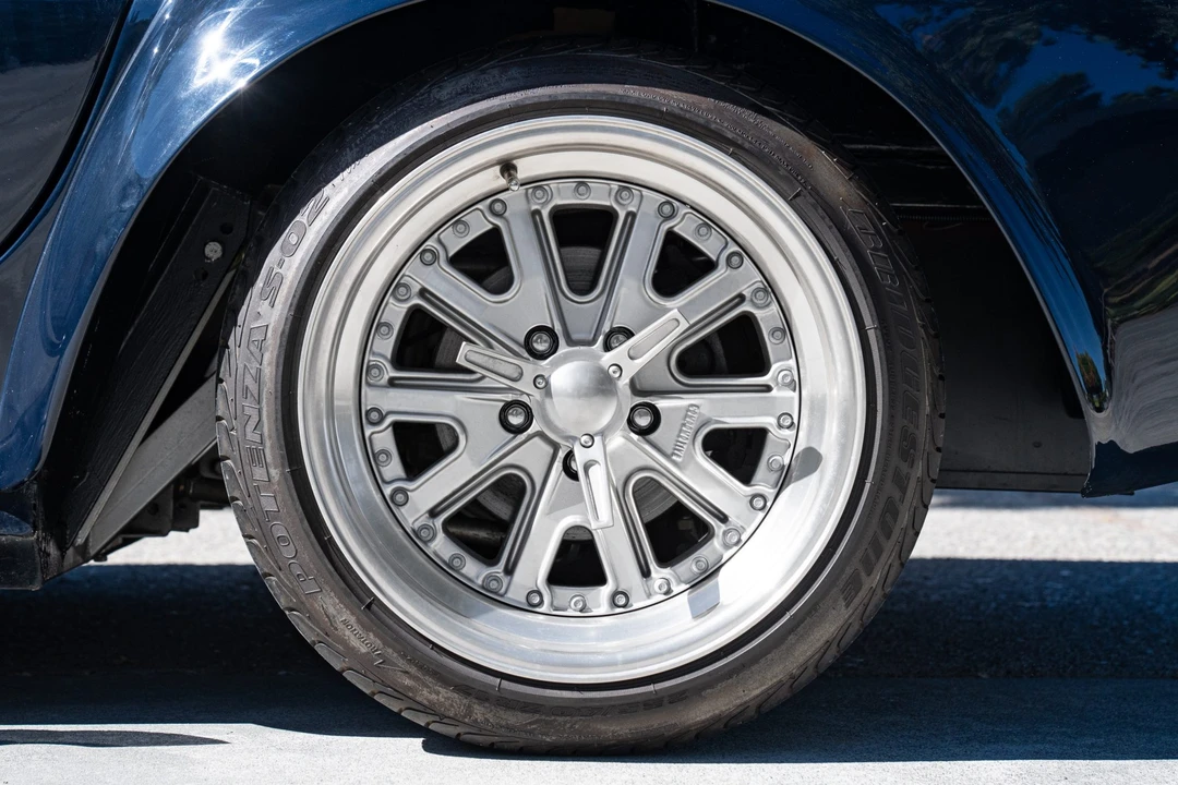Shelby Cobra Replica - Image 26 of 31
