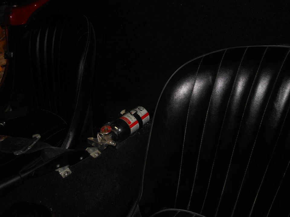 Shelby Cobra Replica - Image 26 of 31