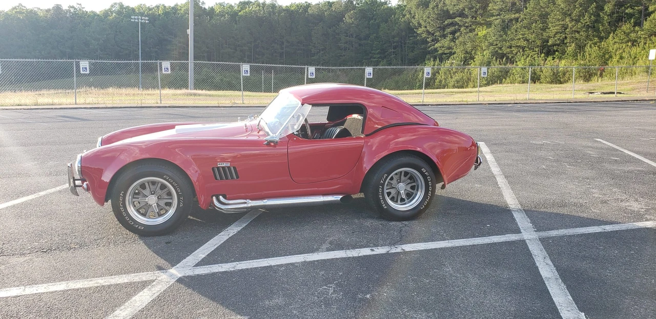 Shelby Cobra Replica - Image 8 of 31