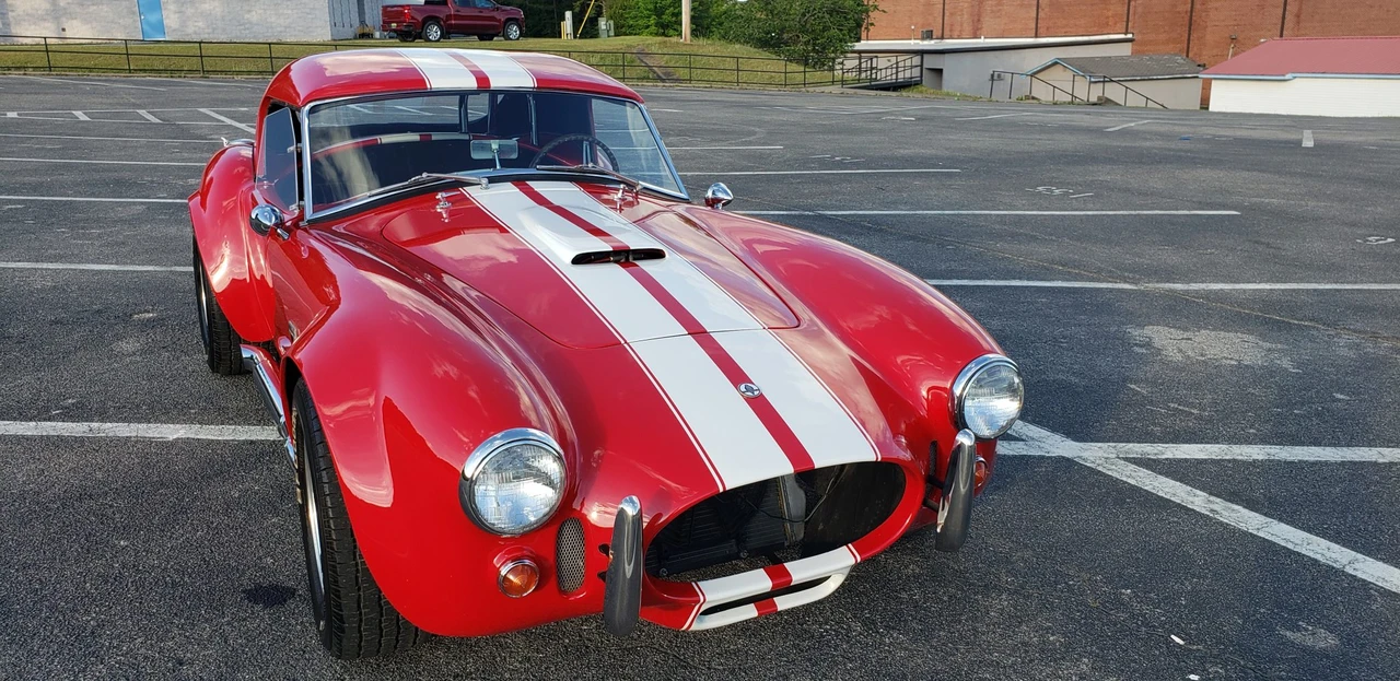 Shelby Cobra Replica - Image 15 of 31