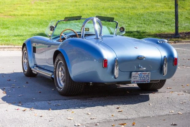 Shelby Cobra Replica - Image 2 of 8