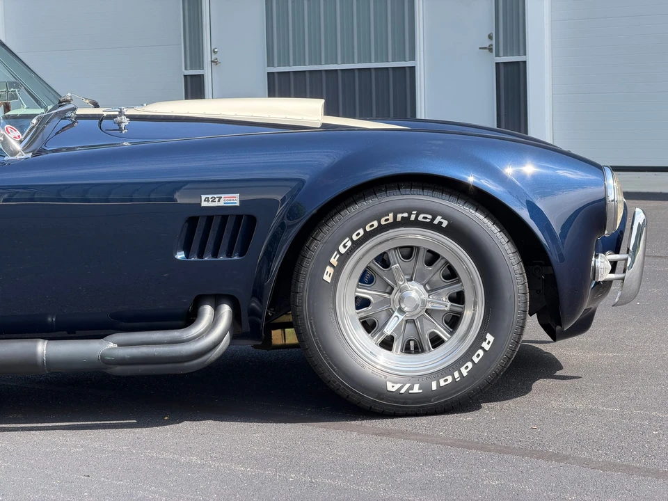 Shelby Cobra Replica - Image 15 of 31