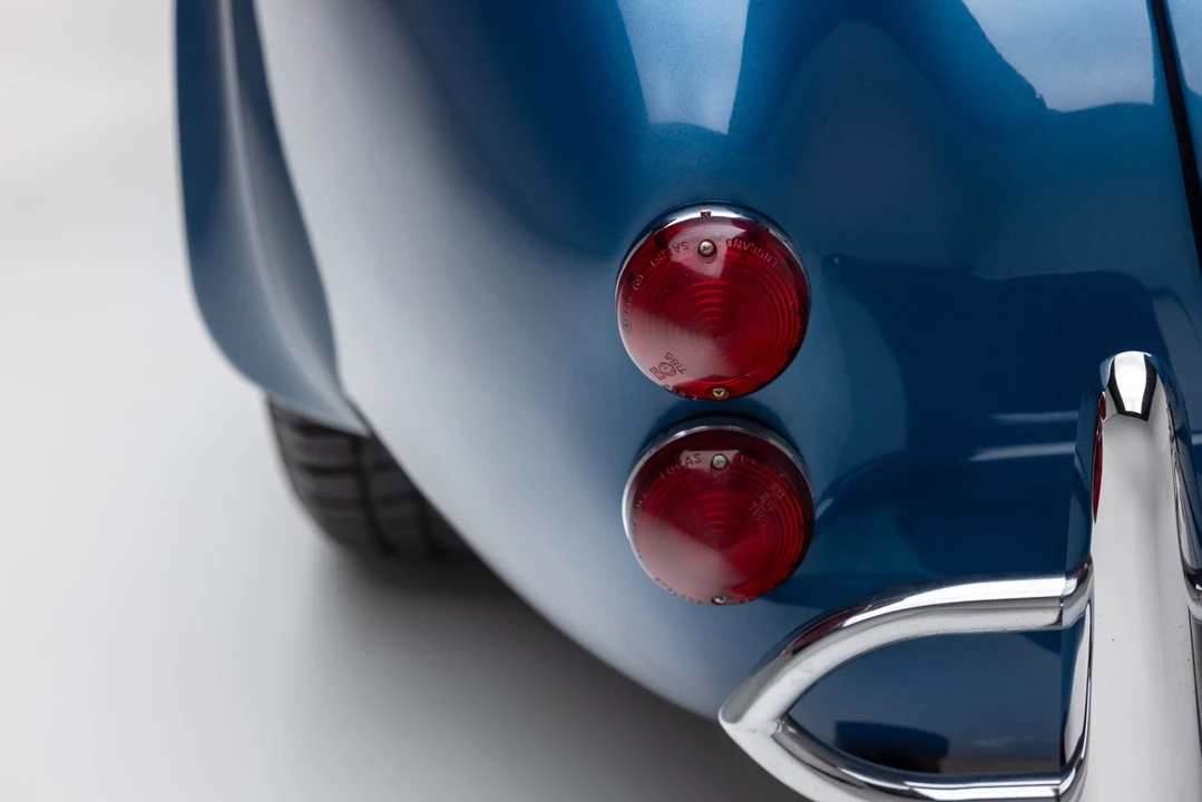 Shelby Cobra Replica - Image 25 of 31