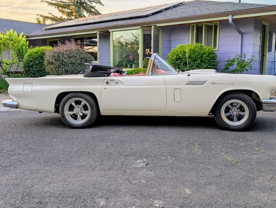 1957 Ford Thunderbird 1st Gen - Image 14 of 31