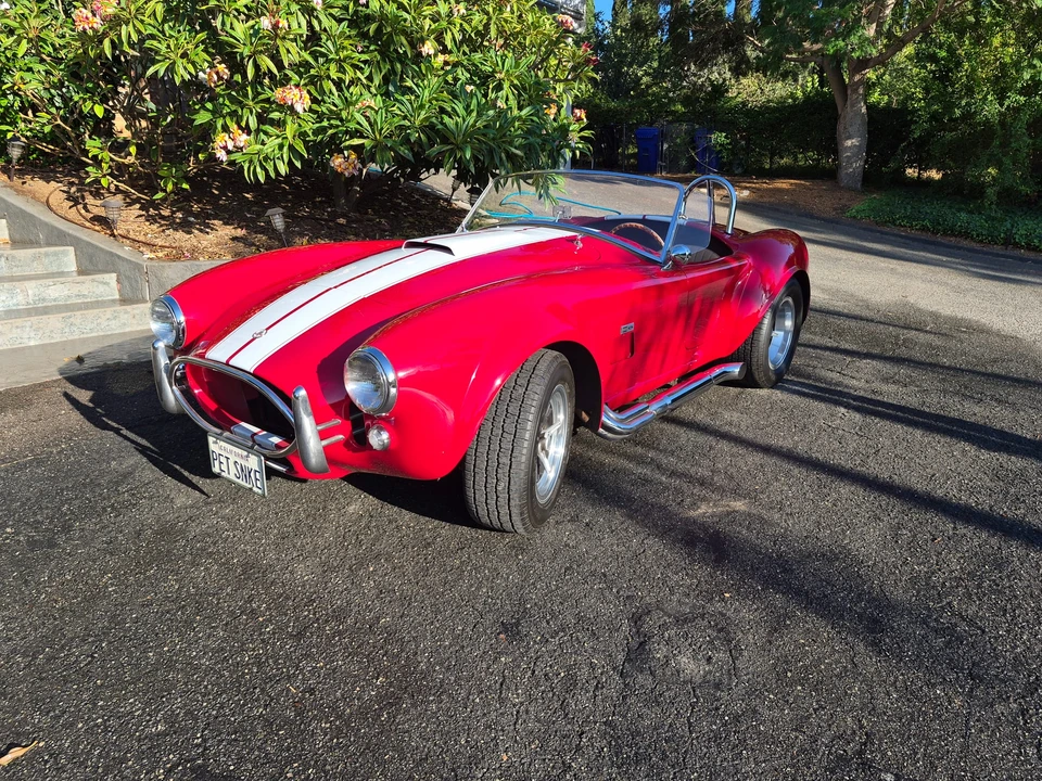 Shelby Cobra Replica - Image 3 of 31
