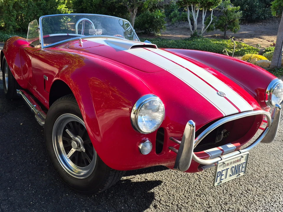 Shelby Cobra Replica - Image 5 of 31