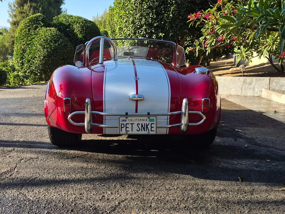 Shelby Cobra Replica - Image 9 of 31