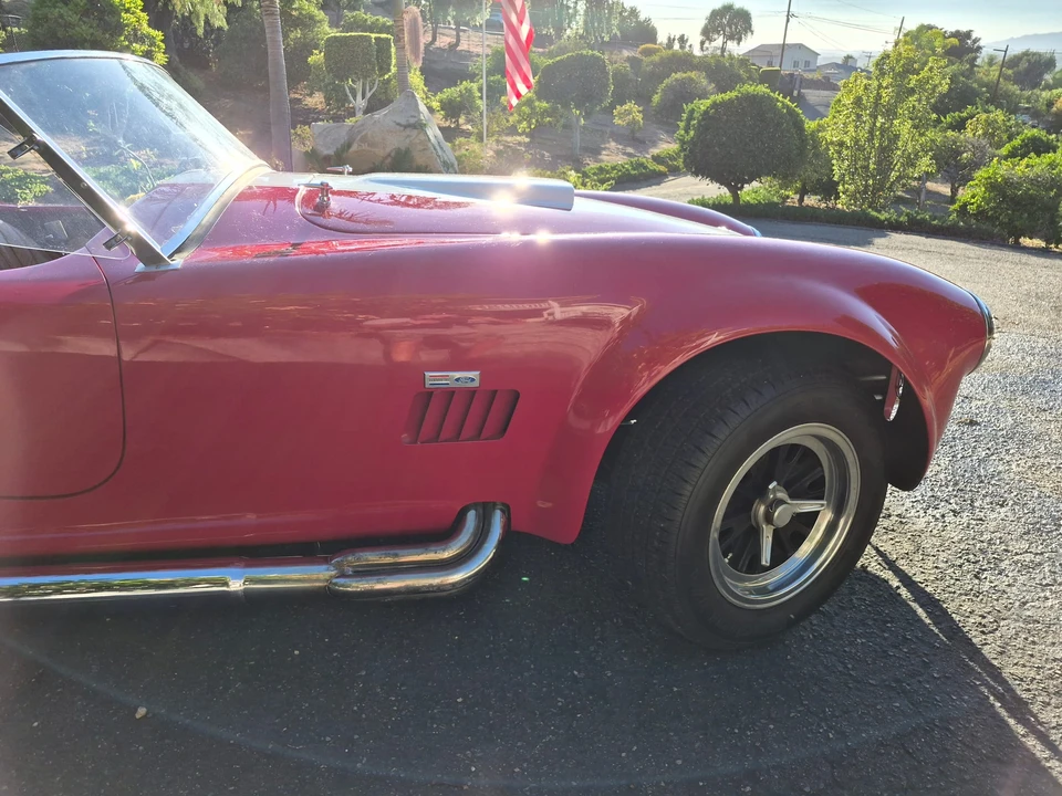 Shelby Cobra Replica - Image 13 of 31