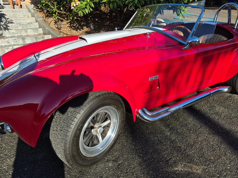Shelby Cobra Replica - Image 10 of 31