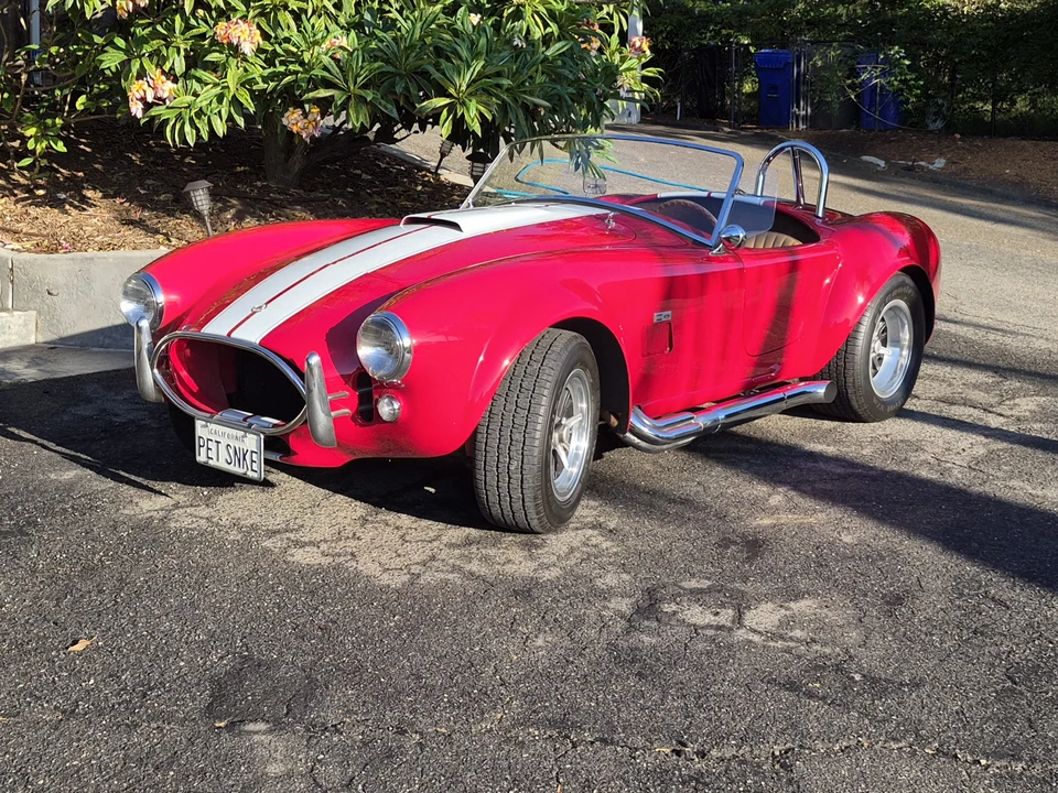 Shelby Cobra Replica - Image 2 of 31