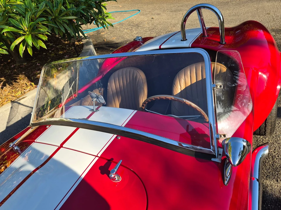Shelby Cobra Replica - Image 18 of 31