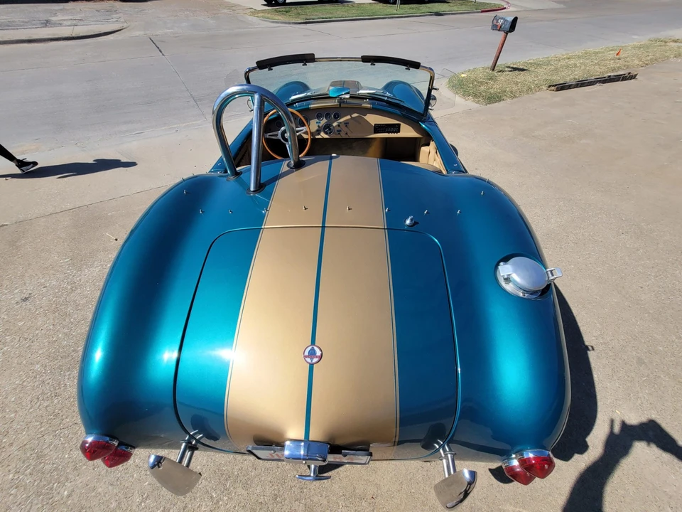 Shelby Cobra Replica - Image 21 of 31