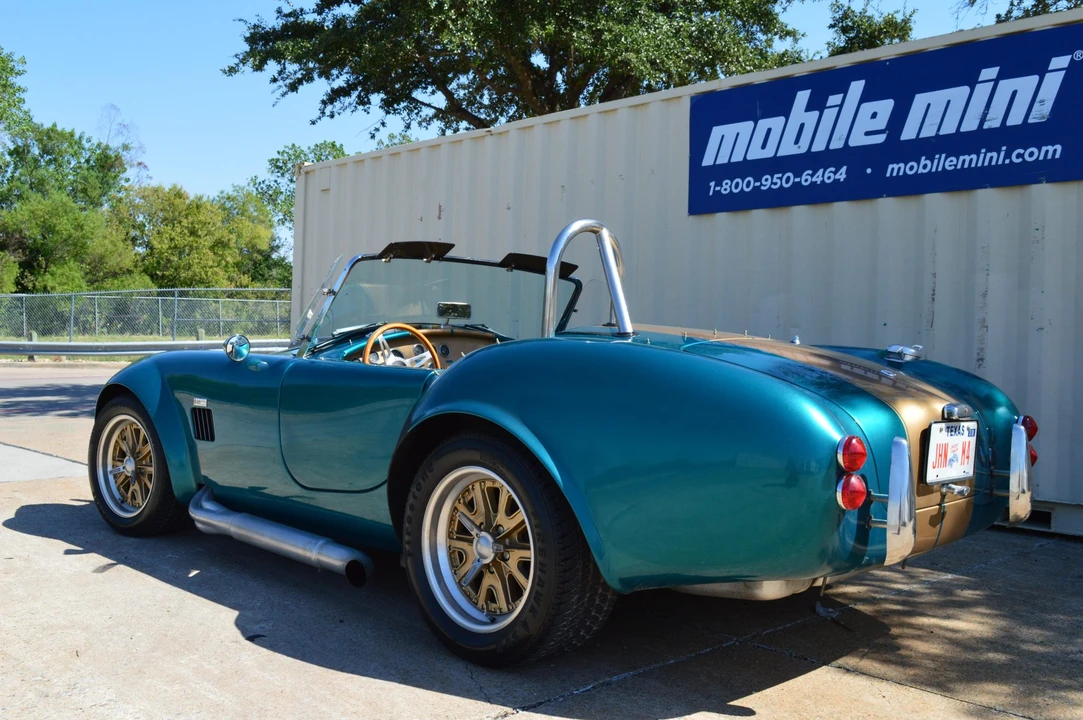 Shelby Cobra Replica - Image 16 of 31