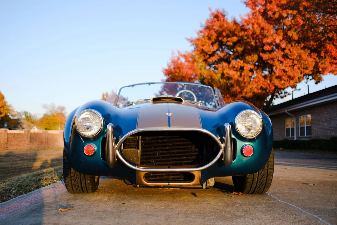 Shelby Cobra Replica - Image 7 of 31