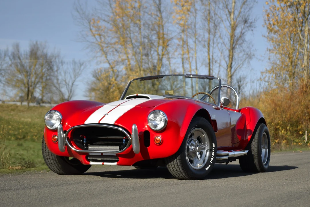 Shelby Cobra Replica - Image 7 of 31