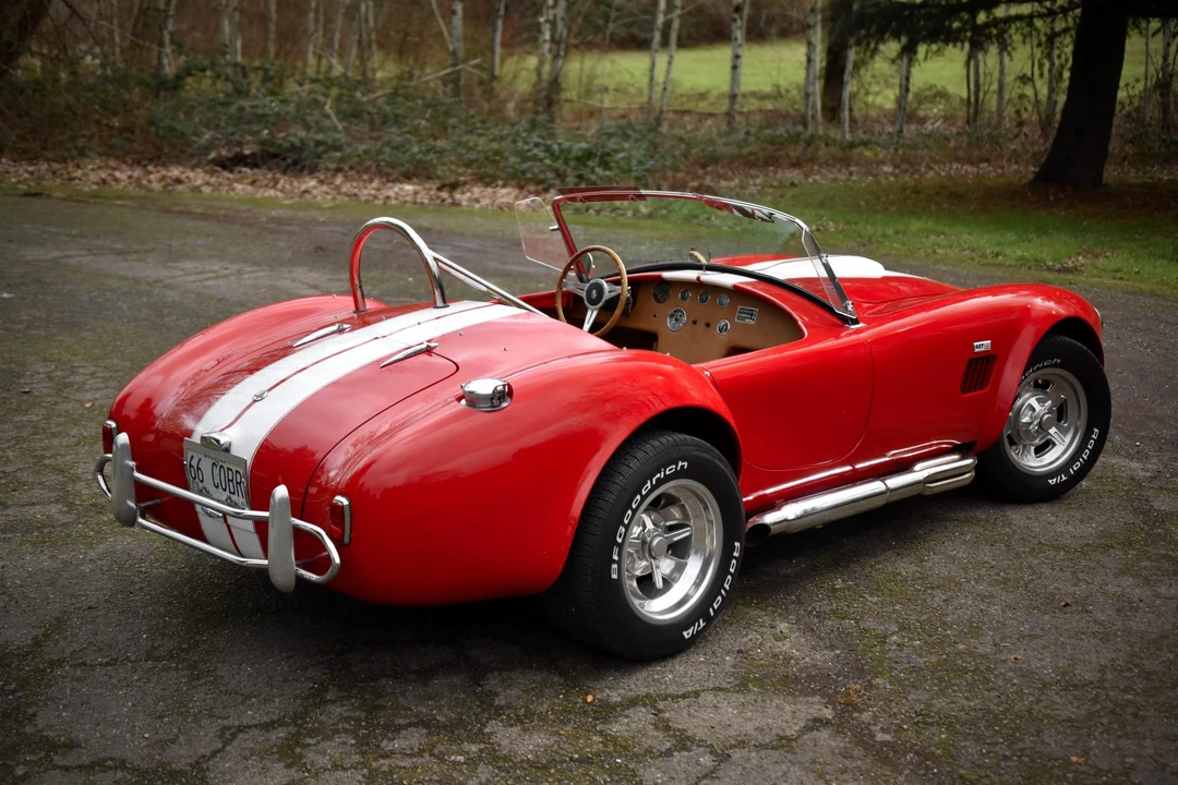 Shelby Cobra Replica - Image 16 of 31
