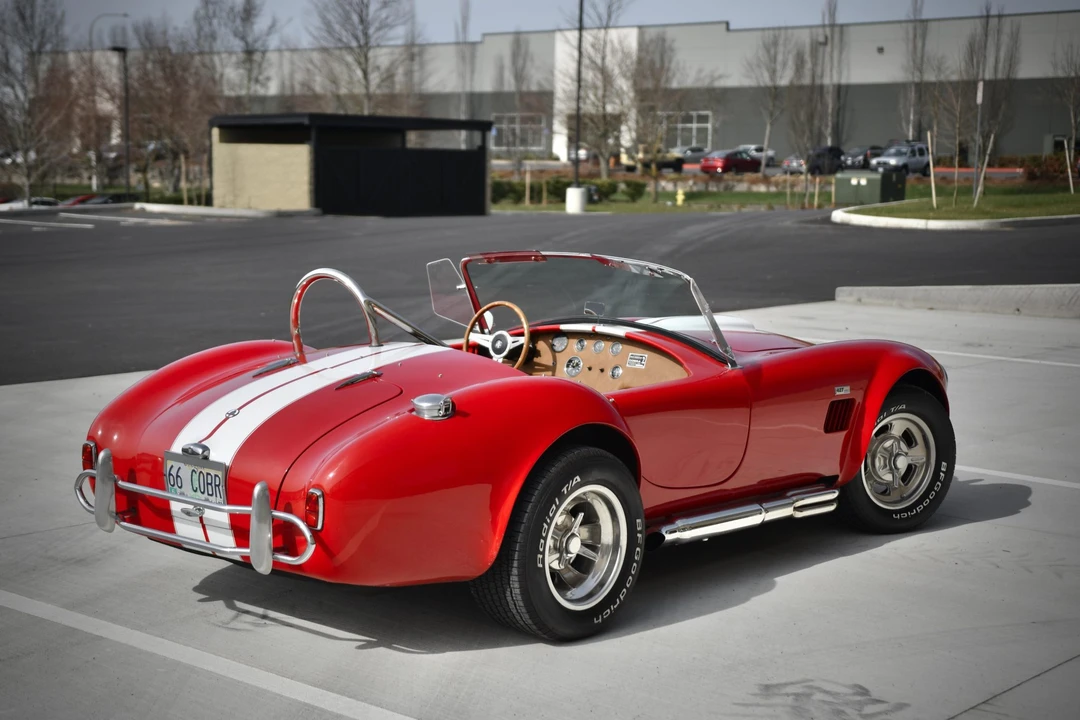 Shelby Cobra Replica - Image 27 of 31