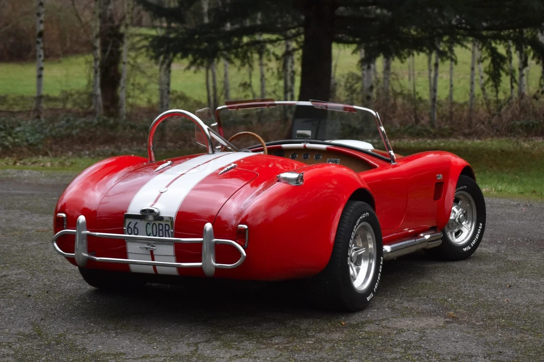 Shelby Cobra Replica - Image 14 of 31