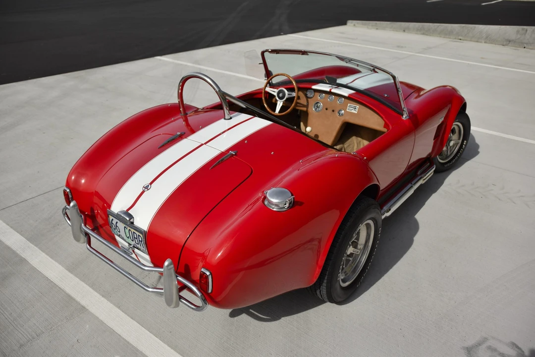 Shelby Cobra Replica - Image 21 of 31