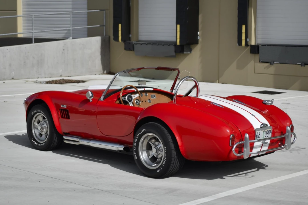 Shelby Cobra Replica - Image 10 of 31