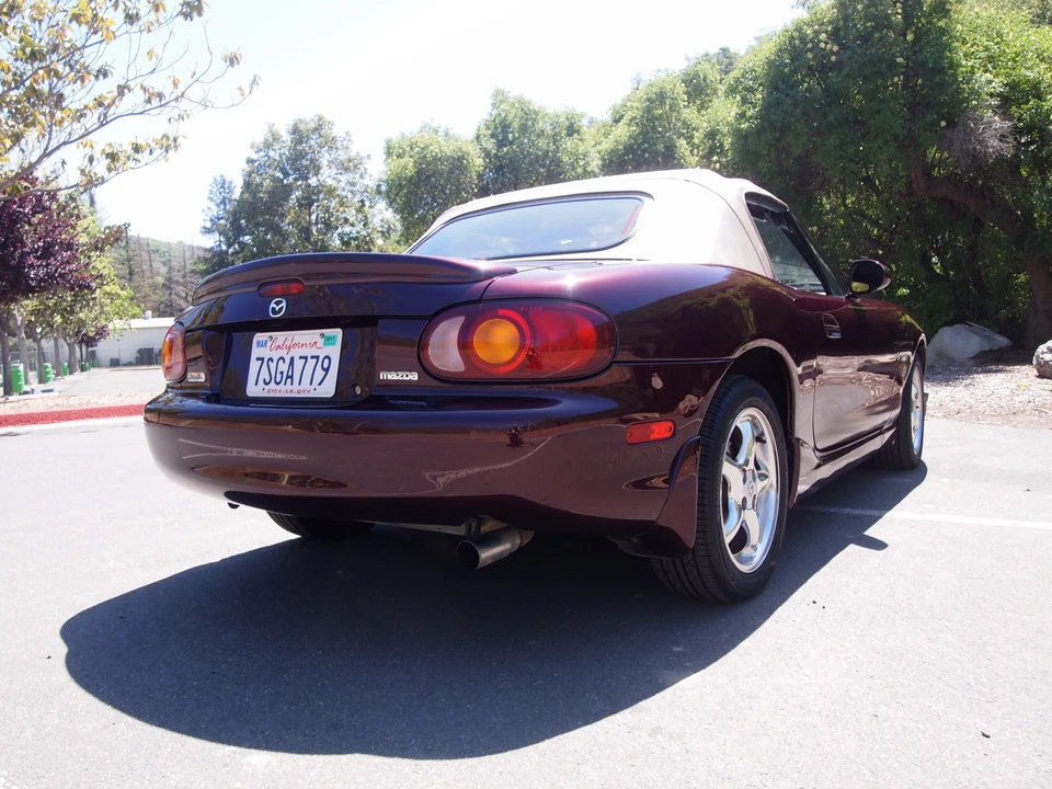2000 Mazda NB MX-5 Miata - Image 6 of 31