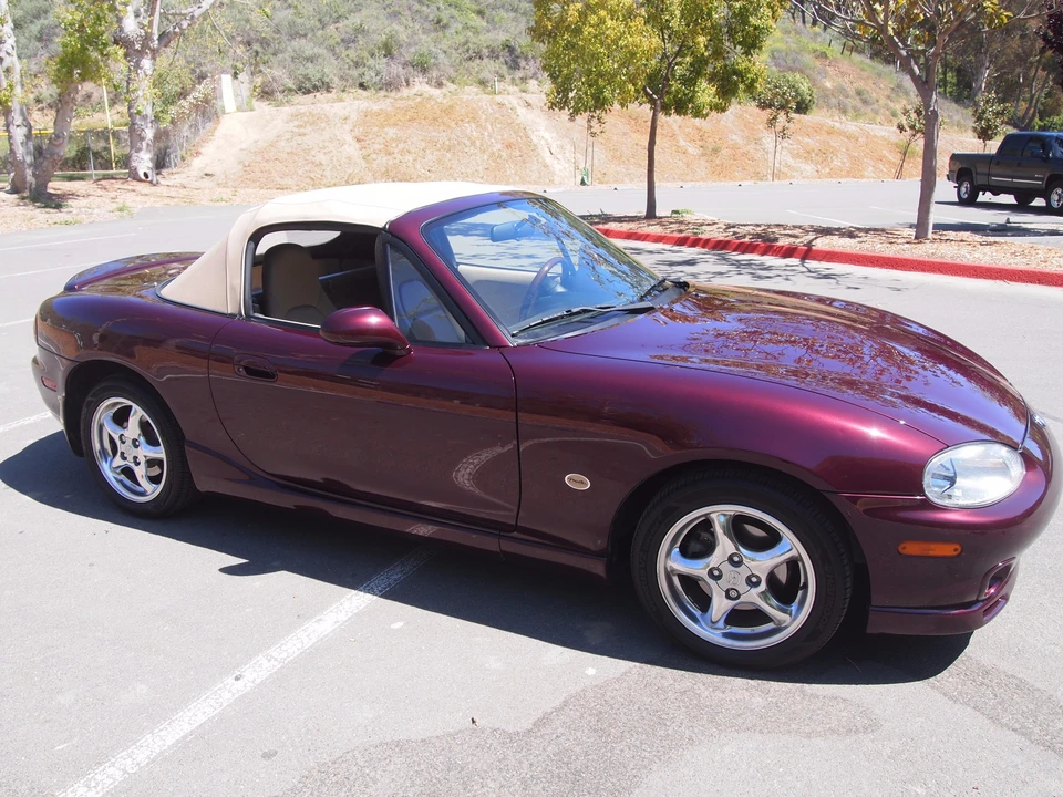 2000 Mazda NB MX-5 Miata - Image 5 of 31