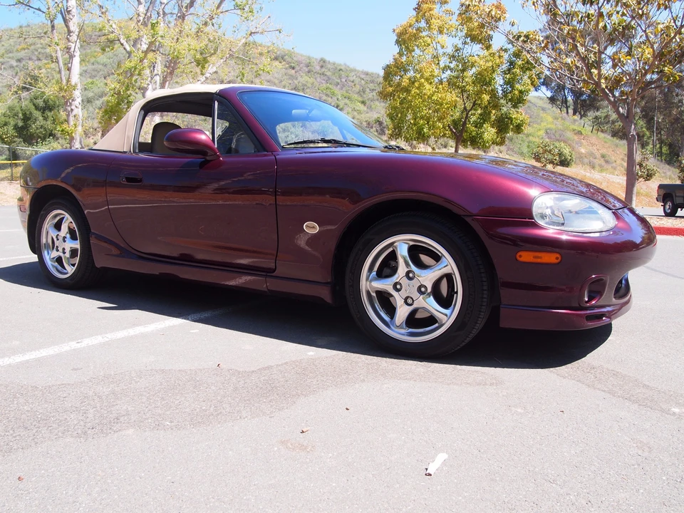 2000 Mazda NB MX-5 Miata - Image 4 of 31