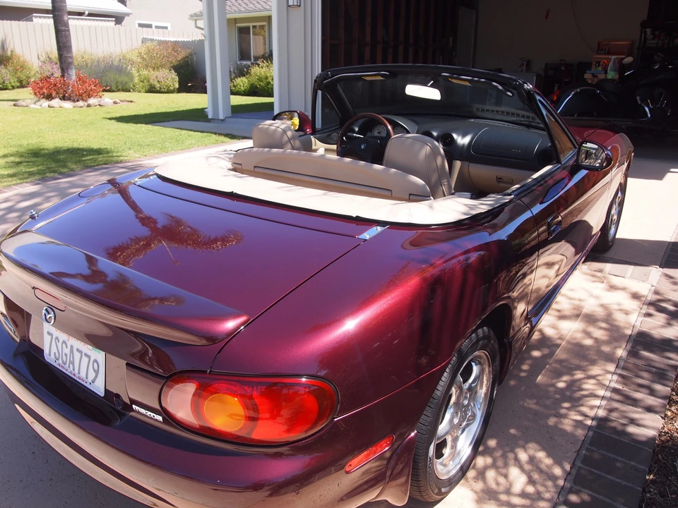 2000 Mazda NB MX-5 Miata - Image 23 of 31