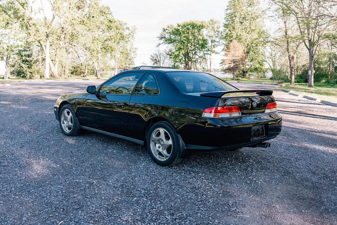1999 Honda Prelude 5th Gen - Image 15 of 31