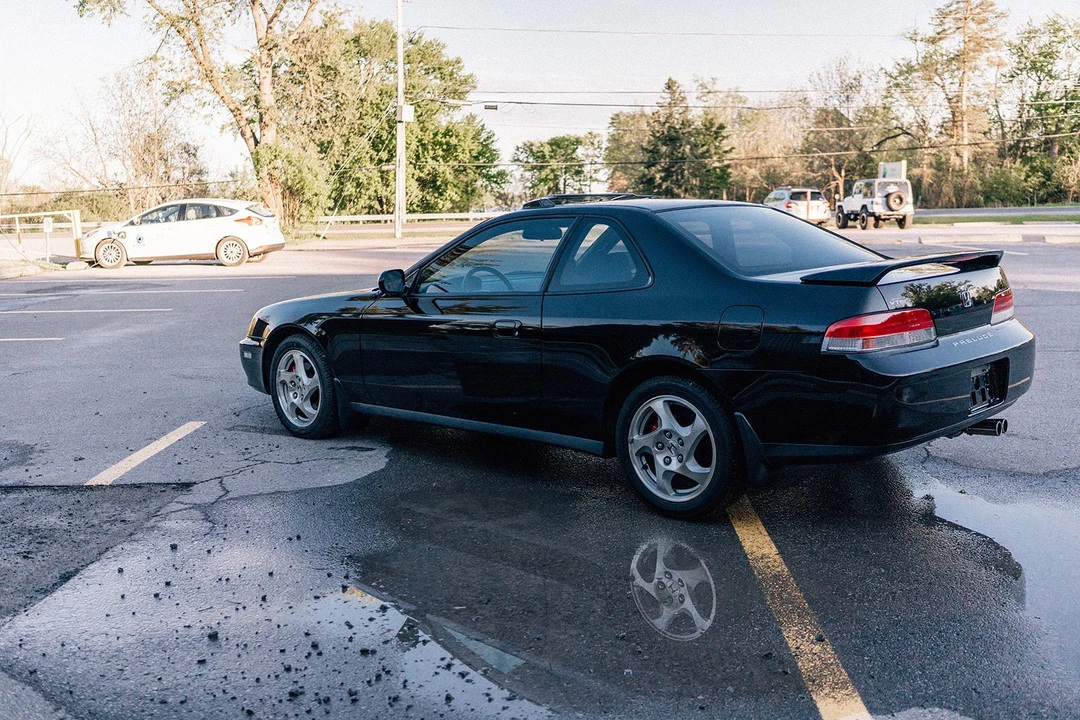 1999 Honda Prelude 5th Gen - Image 25 of 31