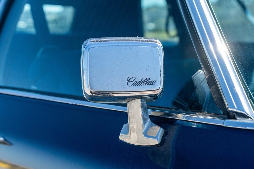 1974 Cadillac Series 70 & 75 - Image 28 of 31