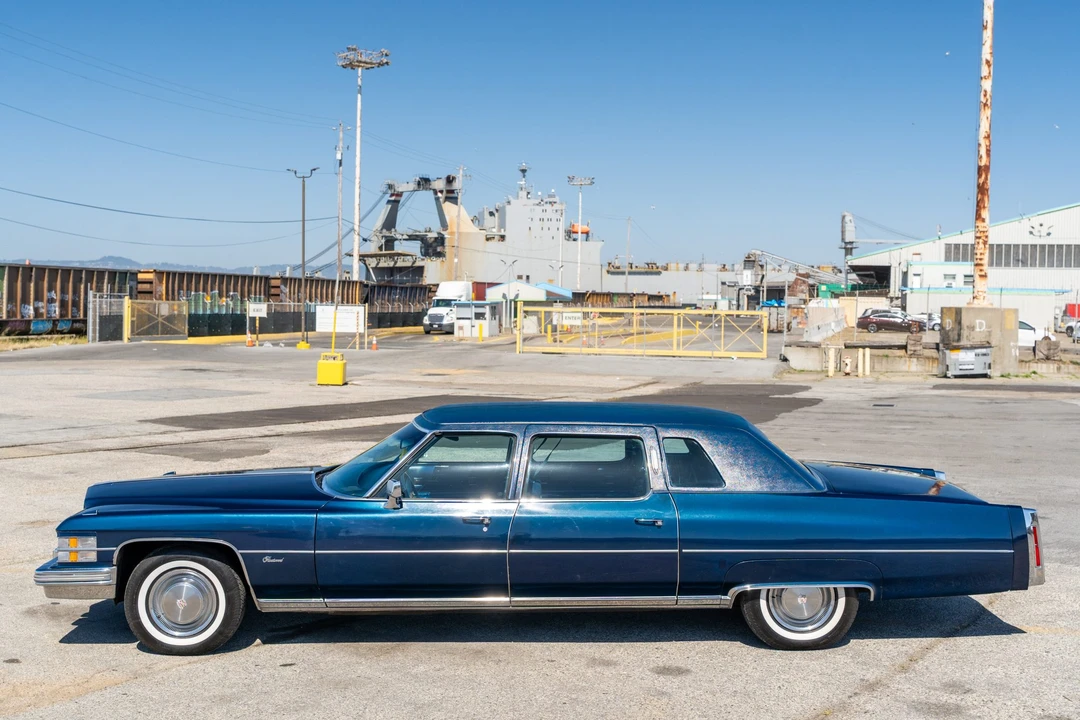 1974 Cadillac Series 70 & 75 - Image 15 of 31