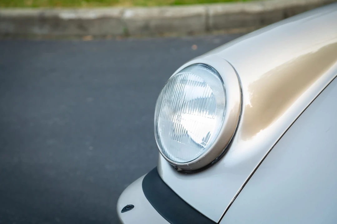 1984 Porsche 911 Carrera 3.2 - Image 15 of 31