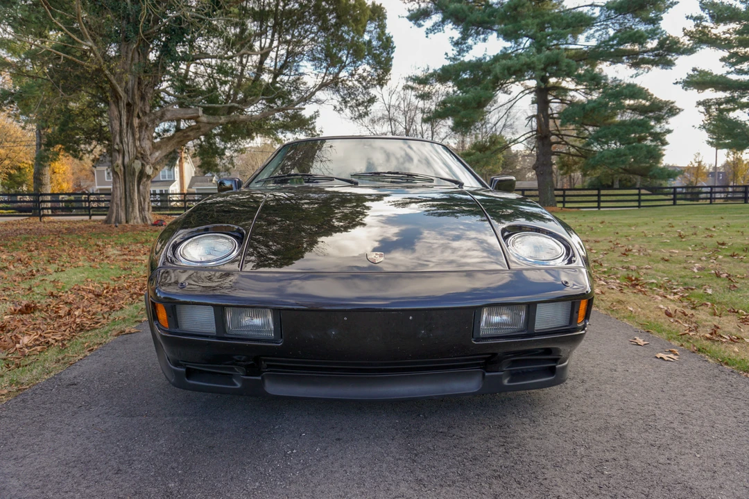 1985 Porsche 928 S - Image 12 of 31