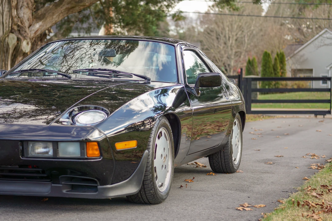 1985 Porsche 928 S - Image 23 of 31