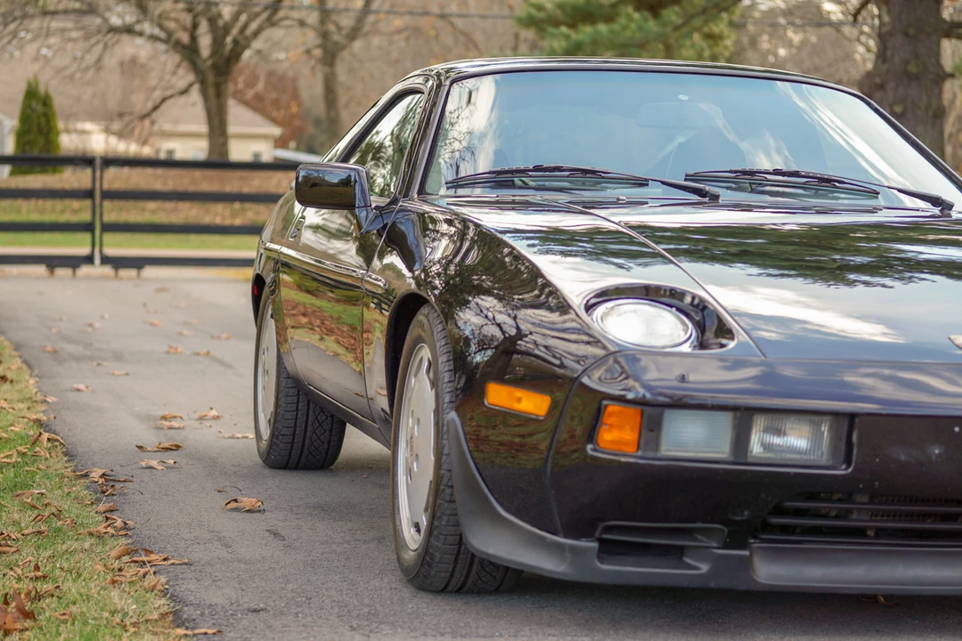 1985 Porsche 928 S - Image 22 of 31