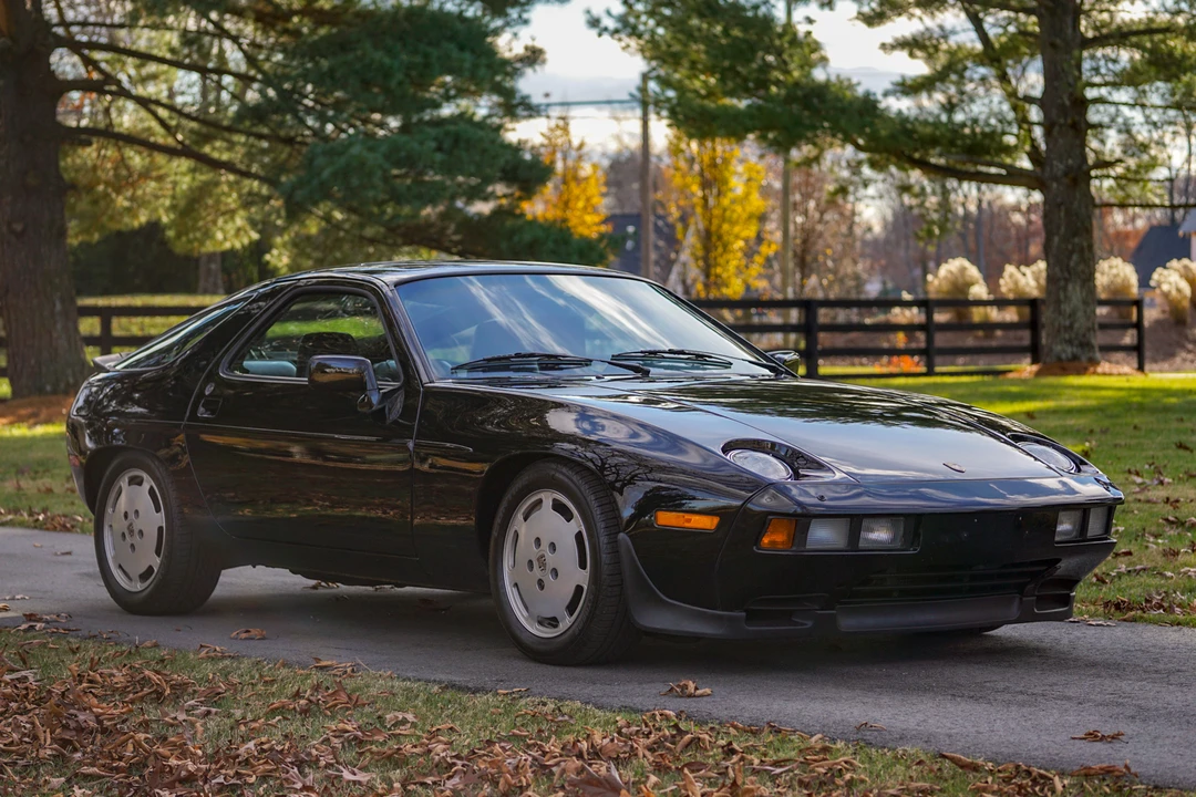 1985 Porsche 928 S - Image 9 of 31