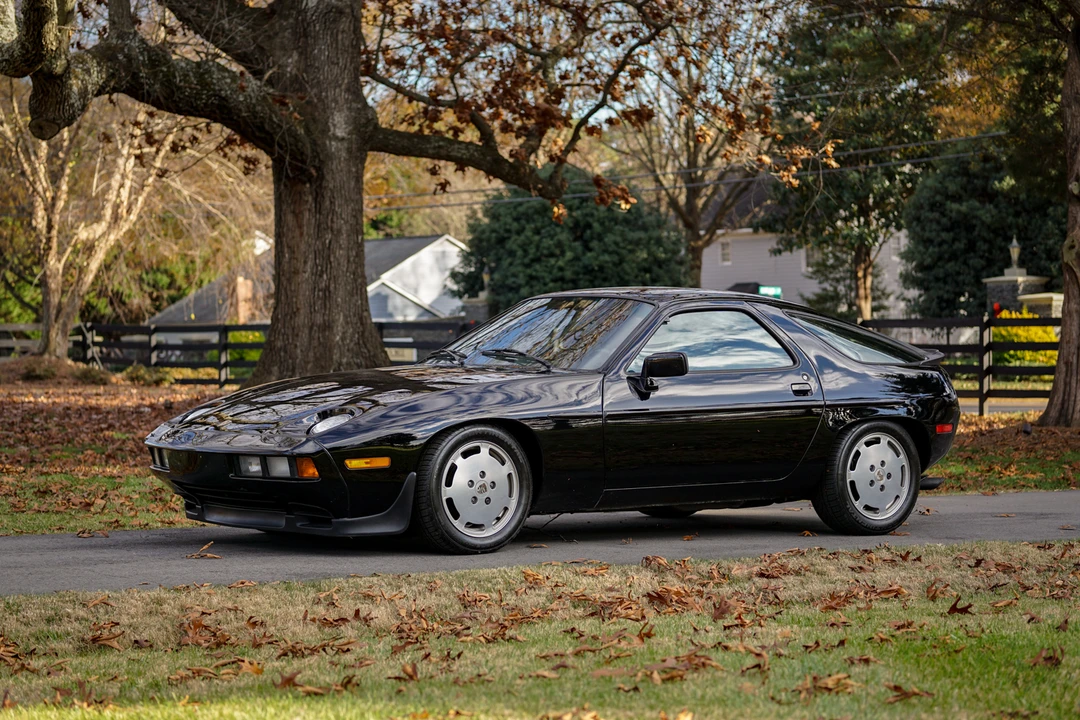 1985 Porsche 928 S - Image 4 of 31