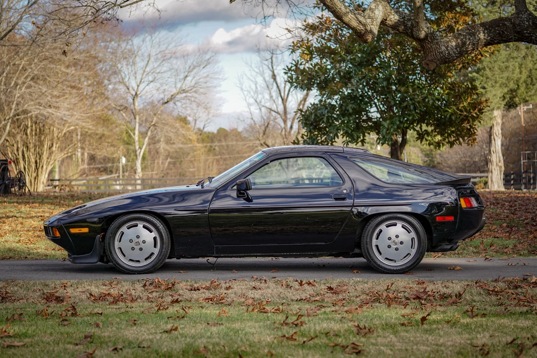 1985 Porsche 928 S - Image 5 of 31