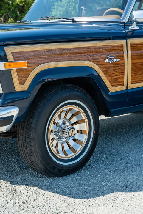 1986 Jeep SJ Grand Wagoneer - Image 27 of 31