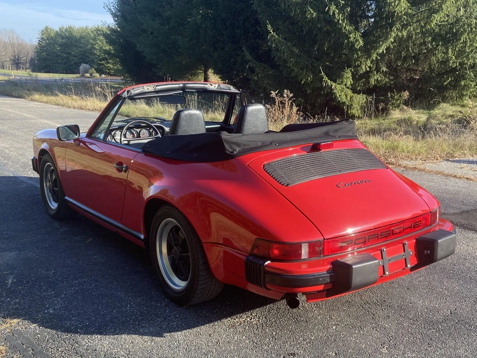 1986 Porsche 911 Carrera 3.2 - Image 27 of 31