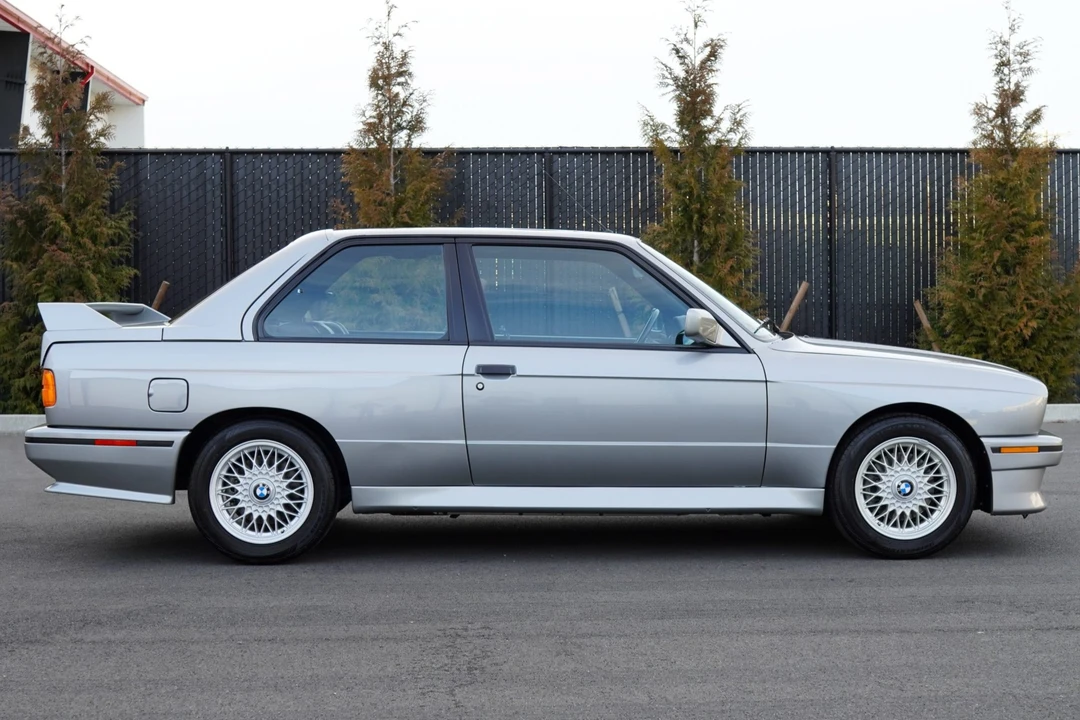 1988 BMW E30 M3 - Image 11 of 31
