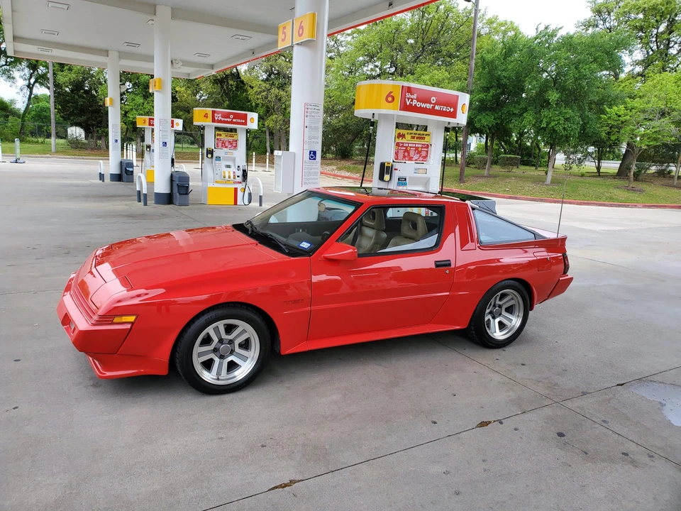 1988 Chrysler Conquest - Image 10 of 31