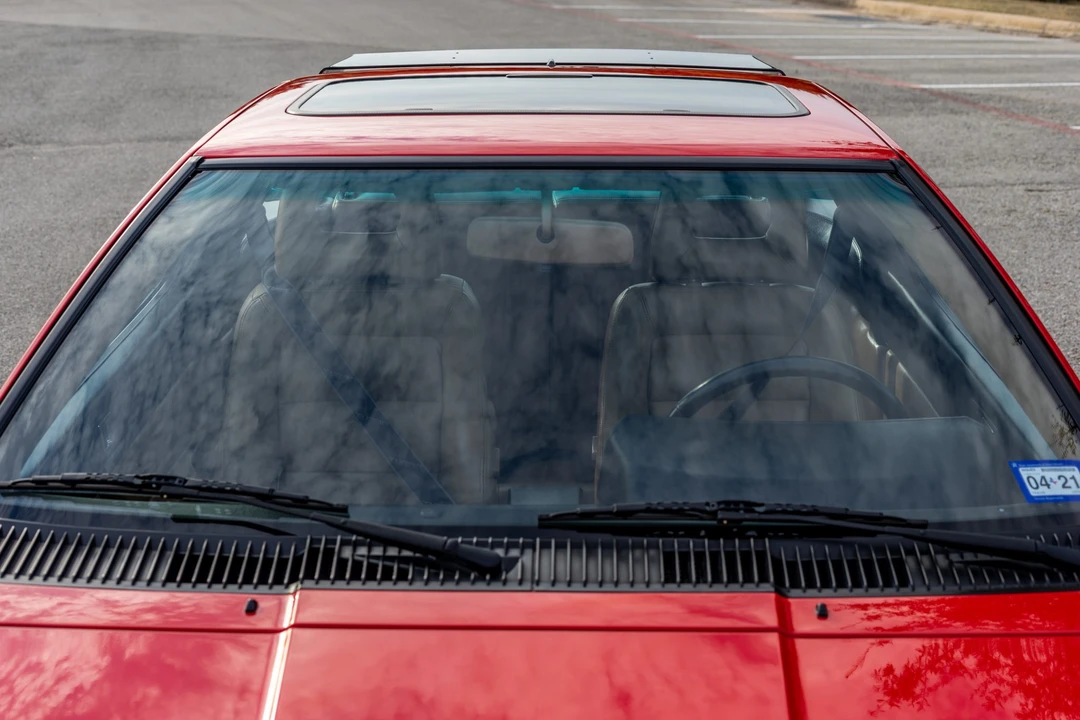 1988 Chrysler Conquest - Image 22 of 31