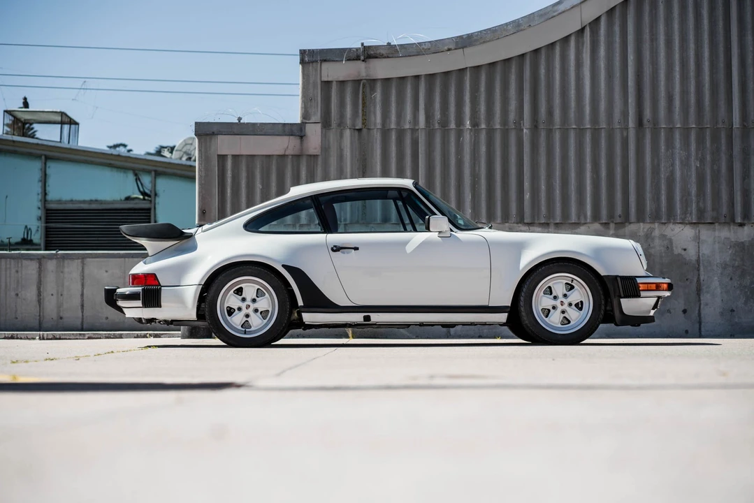 1989 Porsche 930 Turbo - Image 9 of 31