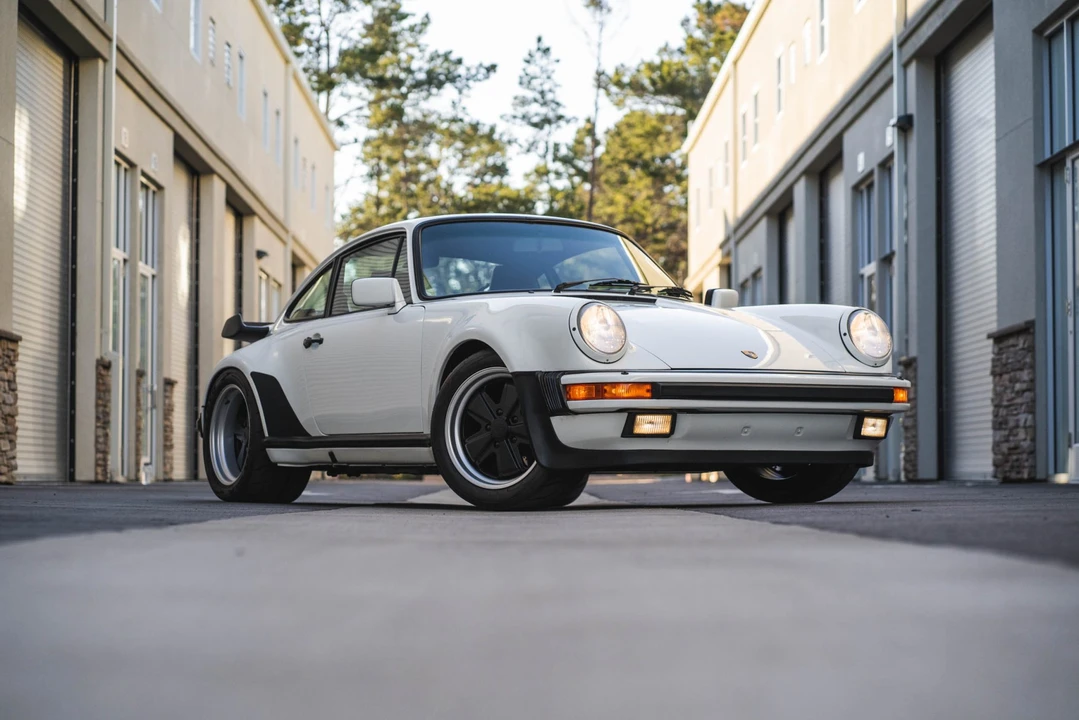 1989 Porsche 930 Turbo - Image 22 of 31
