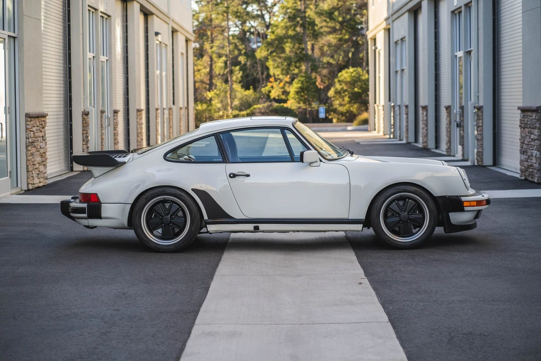 1989 Porsche 930 Turbo - Image 25 of 31