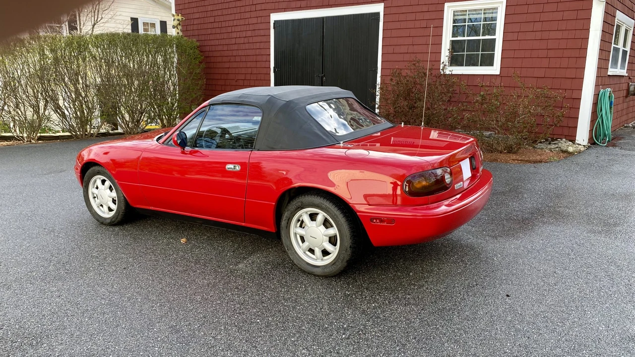 1990 Mazda NA MX-5 Miata - Image 20 of 31